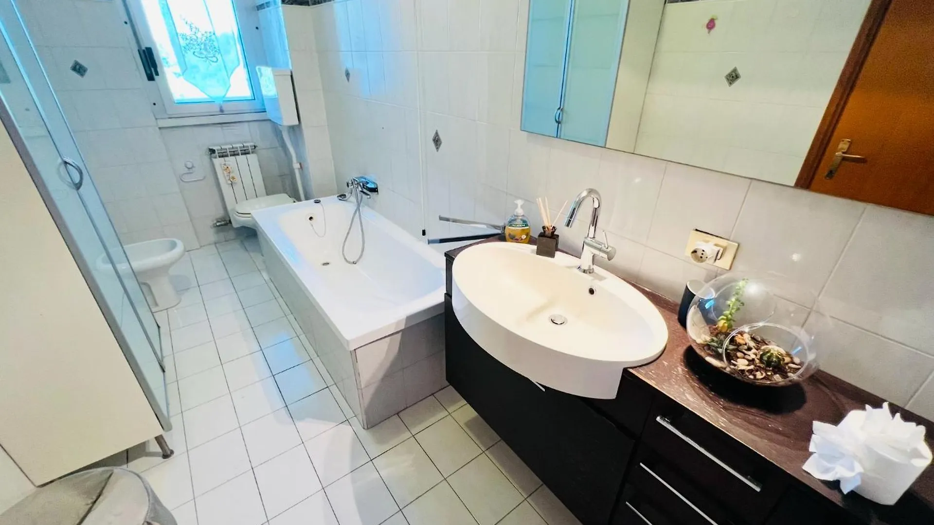 Big Apartment In Milan City Navigli District With 2 Balcony And Parking